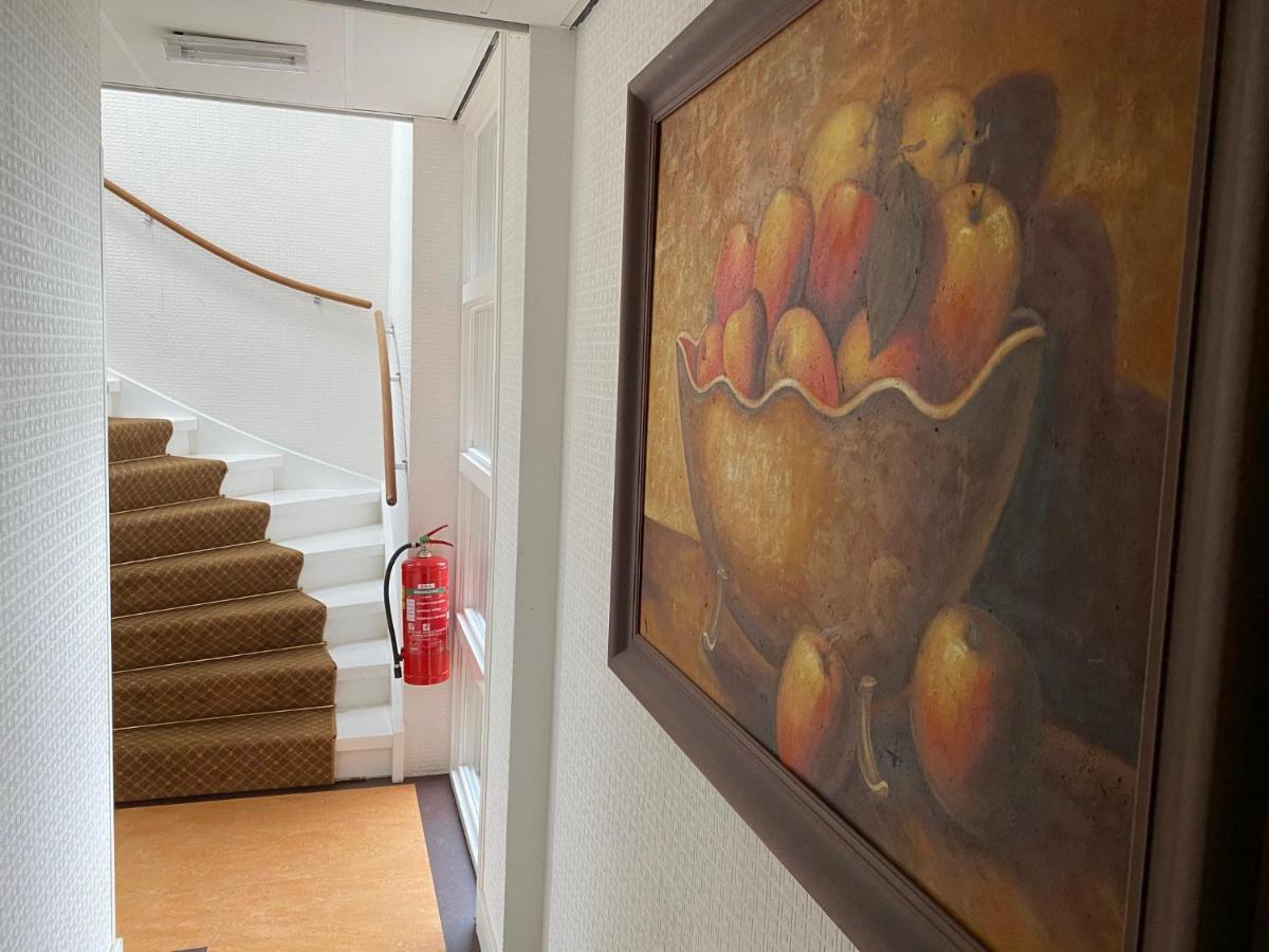 Villa Prinsenhof # Zestien Bergen Exterior photo